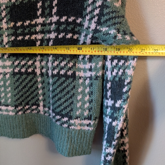 Abercrombie & Fitch Green Plaid Pullover Cropped Sweater Size XS - Picture 5 of 6